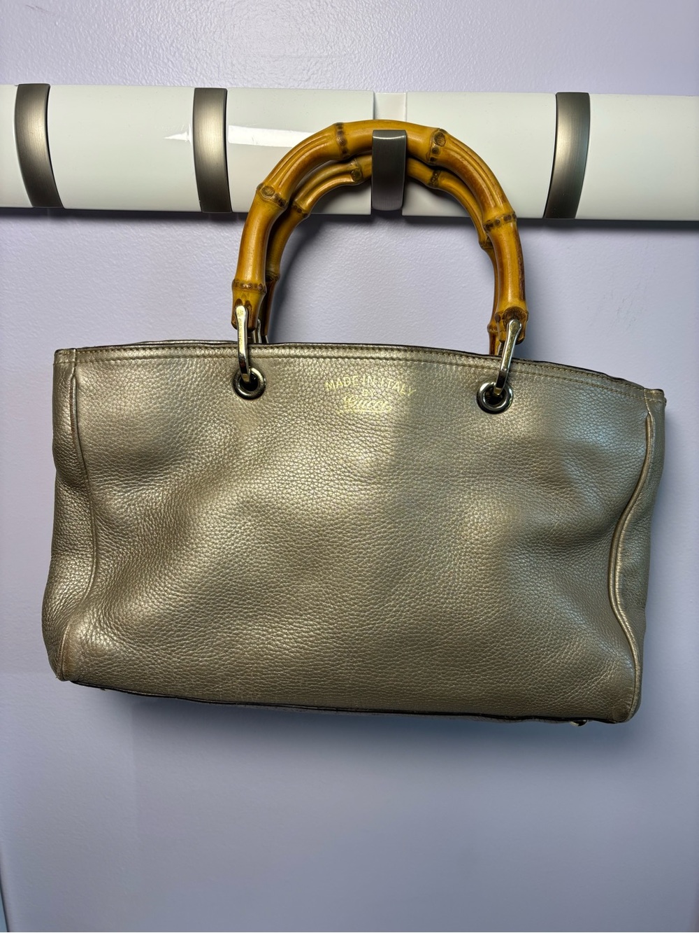 Gucci Authentic Leather Chic Designer Satchel Bag w/Bamboo Handle Gold Beige